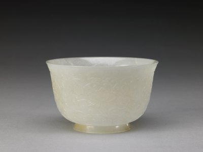 Silver cover holder jade bowl