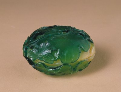 Yellow green glass melon shaped box